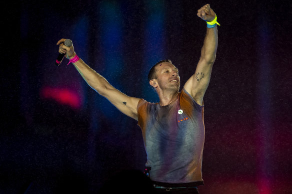 Coldplay fro<em></em>ntman Chris Martin is taking diet tips from the Boss.