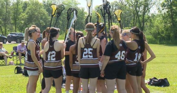 曼尼托巴省新成立的女子曲棍球联盟已经取得了成功