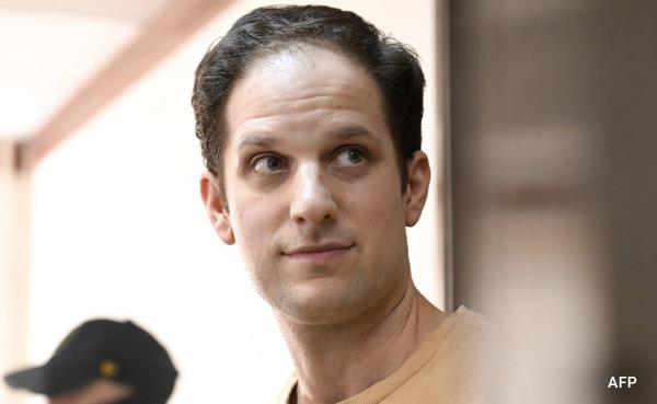 US Reporter Arrested In Russia On Spying Charges To Be Detained Till Jan